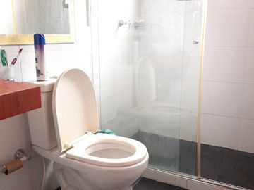 VENDO CASA EN QUINTAS DE MORELIA 3. CONJUNTO CERRADO.