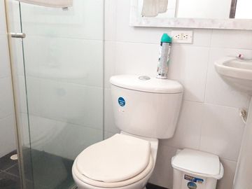 VENDO CASA EN QUINTAS DE MORELIA 3. CONJUNTO CERRADO.