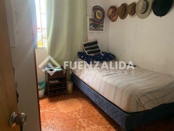 Venta Departamento en Cerro Navia 3 dormitorios 1 baño