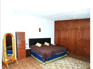 CASA HERMOSA Y AMPLIA EN OMITLAN DE JUAREZ, HIDALGO