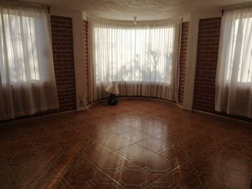 CASA HERMOSA Y AMPLIA EN OMITLAN DE JUAREZ, HIDALGO