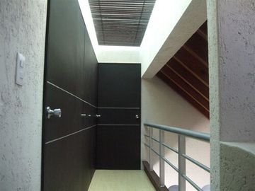 CASA EN VENTA EN PRIVADA, FRACC. PUERTA DEL SOL, CUERNAVACA MOR.