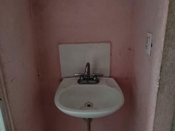 VENTA CASA TECAMAC COL FELIPE VILLANUEVA CERCA DE CENTRO TECAMAC