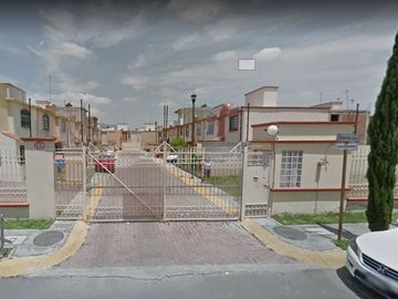 Casa de Remate Bancario en Col.  Las Américas, Ecatepec
