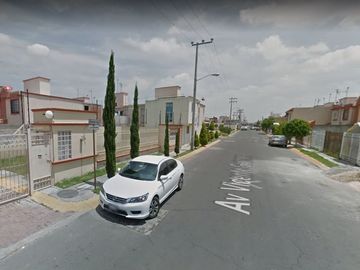 Casa de Remate Bancario en Col.  Las Américas, Ecatepec