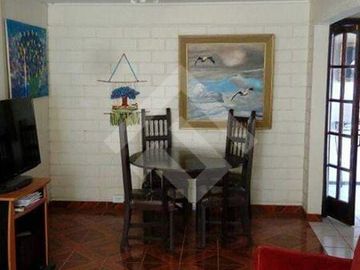 Casa en Venta en Avda Arauco calle principal