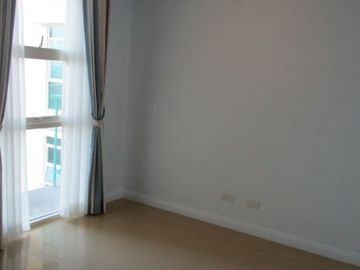 Condo for rent in Cebu City, Citylights Gardens 3-br, furnished