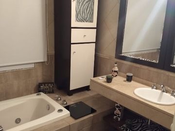 Semipiso en venta en Lanus Oeste