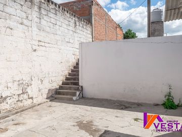 Avenida Obispo Romero-casa-venta-macrocentro