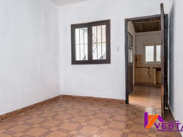 Avenida Obispo Romero-casa-venta-macrocentro
