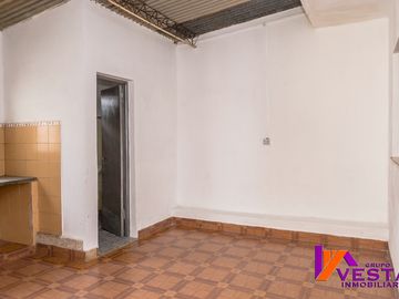 Avenida Obispo Romero-casa-venta-macrocentro