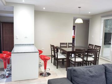 Casa en barrio privado 