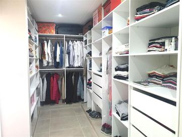 Casa en barrio privado 