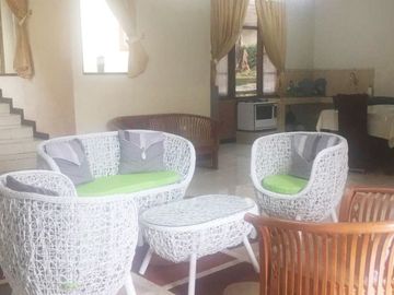 Sewa Villa Bukit Punclut Dekat Kuliner Punclut Bandung