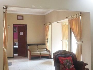 Sewa Villa Bukit Punclut Dekat Kuliner Punclut Bandung