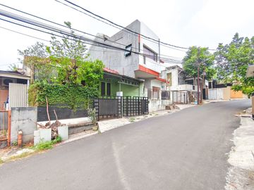 Rumah Luas 1 Lt 15 Menit ke Terminal Pondok Cabe Hadap Utara J-51879