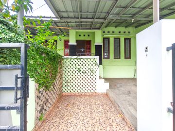 Rumah Luas 1 Lt 15 Menit ke Terminal Pondok Cabe Hadap Utara J-51879