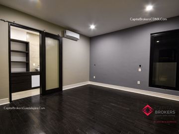 Casa en venta El Palomar zona sur Alberca Lujo