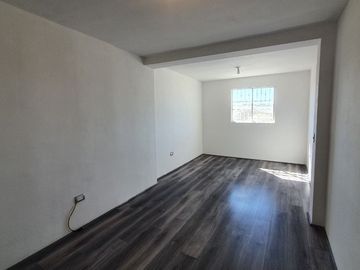 Se vende casa en Urbi Quinta del Cedro, Tijuana, B.C.