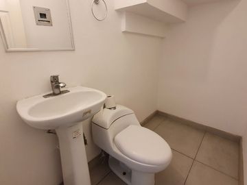 Se vende casa en Urbi Quinta del Cedro, Tijuana, B.C.