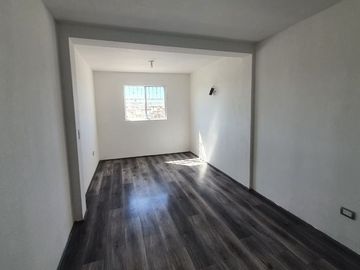 Se vende casa en Urbi Quinta del Cedro, Tijuana, B.C.