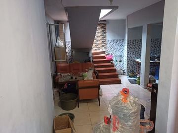 Dijual Rumah Usaha Di Griya Babatan Mukti, Wiyung KL