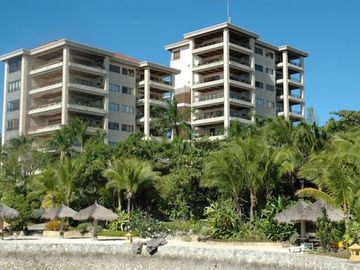 2 Bedroom Unit with Seaview for Rent in Mactan