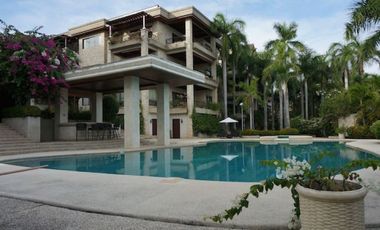 2 Bedroom Unit with Seaview for Rent in Mactan