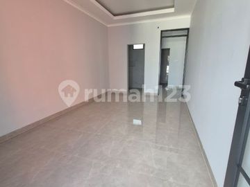 Hunian Premium Mampang - 3 Lantai, Desain Modern, Akses Strategis