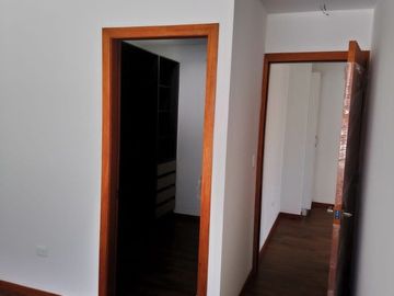 Casa por estrenar de venta en Cumbaya