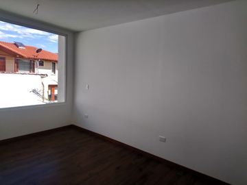 Casa por estrenar de venta en Cumbaya