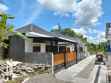 TERMURAH RUMAH SIAP HUNI DEKET UMY JOGJA HANYA 300 JUTAAN
