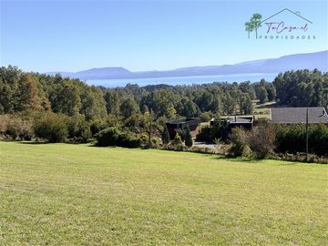 Parcela vista al lago en venta en Pucón - Alto Los Riscos