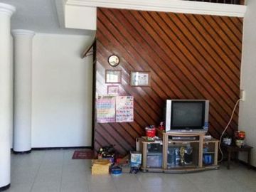 Jual Rumah Sangat Luas di Puri Indah daerah Pandugo Surabaya