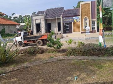 Rumah Rasa Villa di Bogor Dengan Kolam Renang Pribadi