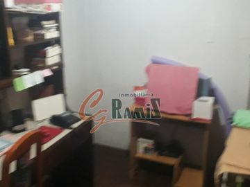 Casa En Planta Alta En Venta 140m2 Totales, Castelar