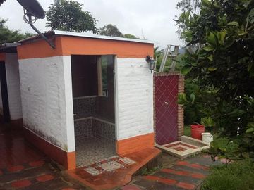 casa campestre en venta en el carmen. Cod V11858