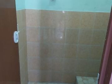DIJUAL RUMAH DESIGN MODERN FULL BANGUNAN DIJEMBER