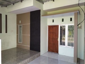DIJUAL RUMAH DESIGN MODERN FULL BANGUNAN DIJEMBER