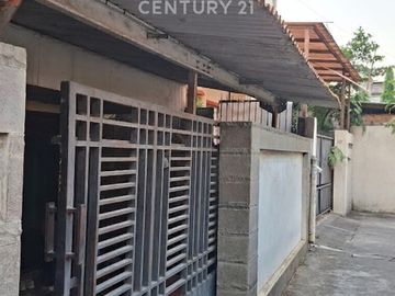 Rumah Pinggir Jalan Kemanggisan Cocok Kantor Dan Rumah Kost