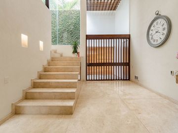 Espectacular casa en calle cerrada con vigilancia, Escarcha