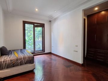 RUMAH at Jl PANGLIMA POLIM, PANGPOL, KEBAYORAN BARU, JAKSEL