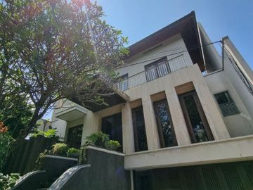 RUMAH at Jl PANGLIMA POLIM, PANGPOL, KEBAYORAN BARU, JAKSEL
