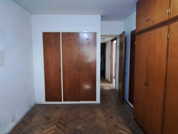 SE VENDE DPTO  3 AMB.  PB. CON  JARDIN  EN BELGRANO