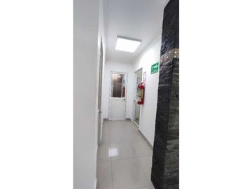 EDIFICIO COMERCIAL CON GALPÓN BODEGA EN VENTA ZONA MÉDICA DURN NORTE