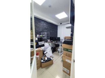 EDIFICIO COMERCIAL CON GALPÓN BODEGA EN VENTA ZONA MÉDICA DURN NORTE