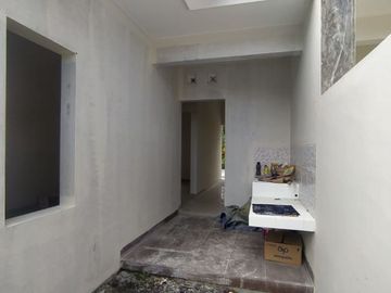 Rumah Desain Cantik Jalan Aspal, 350 Jt Dekat Candi Prambanan Klaten
