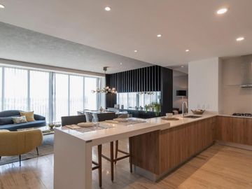 Departamento con cuarto de lavado y amenidades en residencial con campo de golf