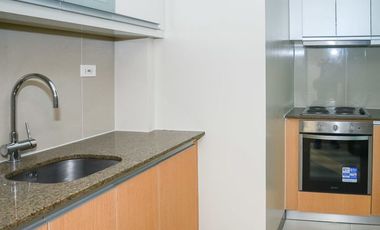 Fully Furnished 2BR Corner Unit with Parking in BGC