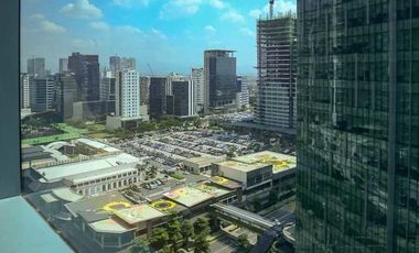 Fully Furnished 2BR Corner Unit with Parking in BGC